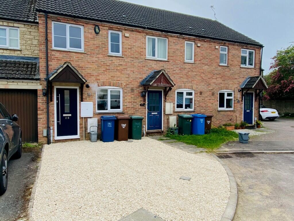 Main image of property: Whimbrel Close,Bicester,OX26