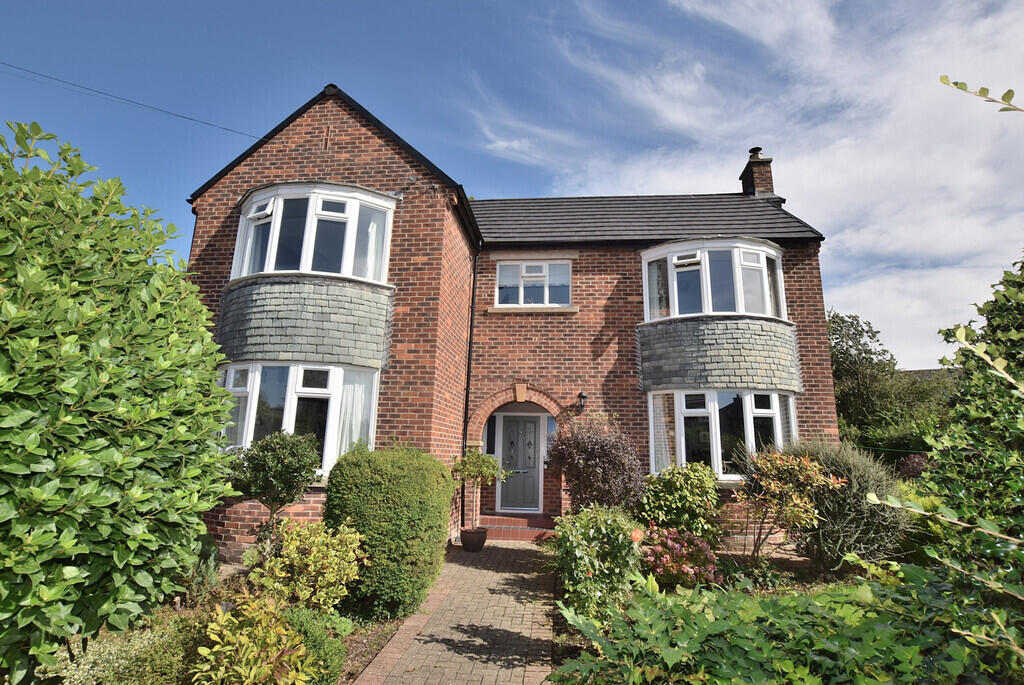 Main image of property: The Avenue, Richmond