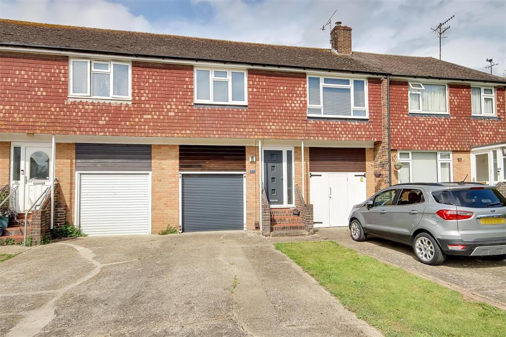 Main image of property: Roedean Road, Worthing, BN13