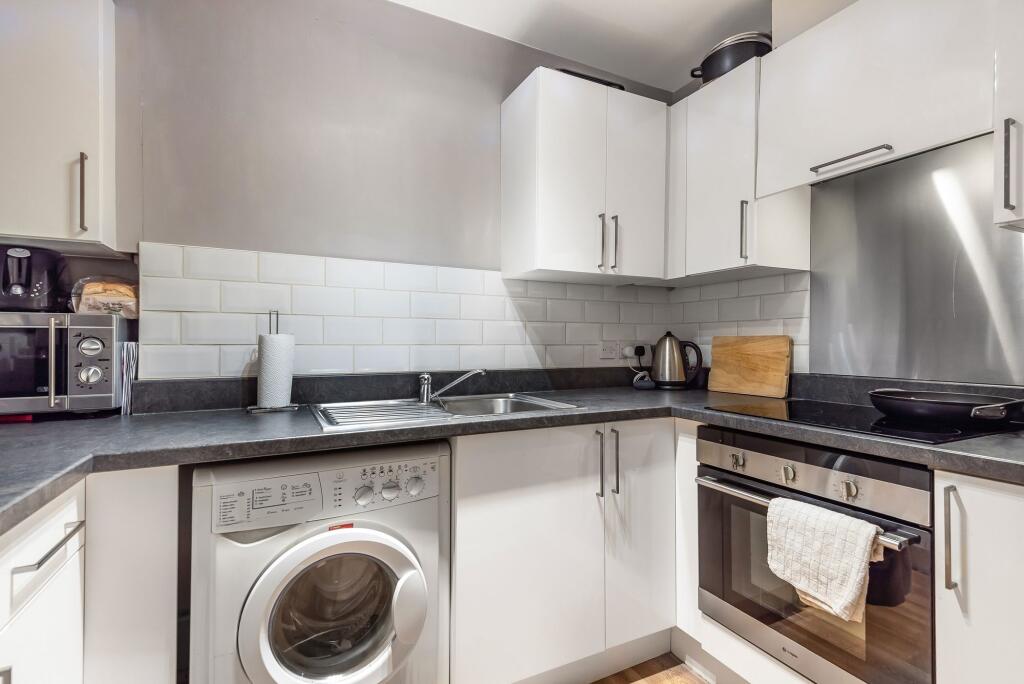 Apartment in Harrogate - View 3