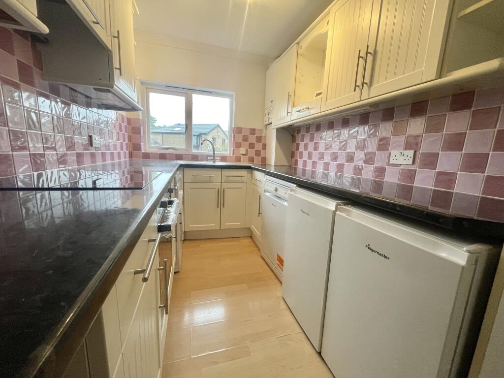 Apartment in Sheffield - View 4