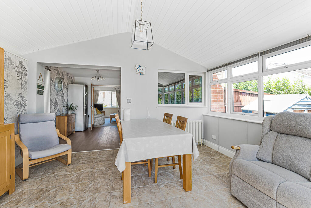 Orchid Vale, Newton Abbot - Mehr