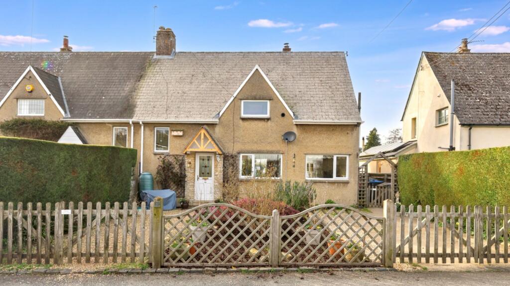 Main image of property: 7 Griffiths Close, Northmoor, Witney