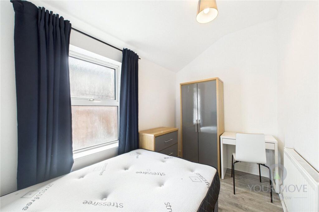 Main image of property: Cedar Road, Northampton, Northamptonshire, NN1