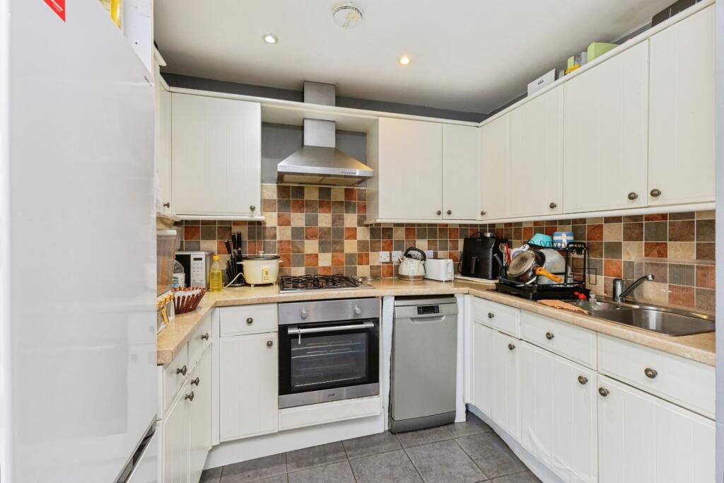 House in Torquay, Torbay - View 2