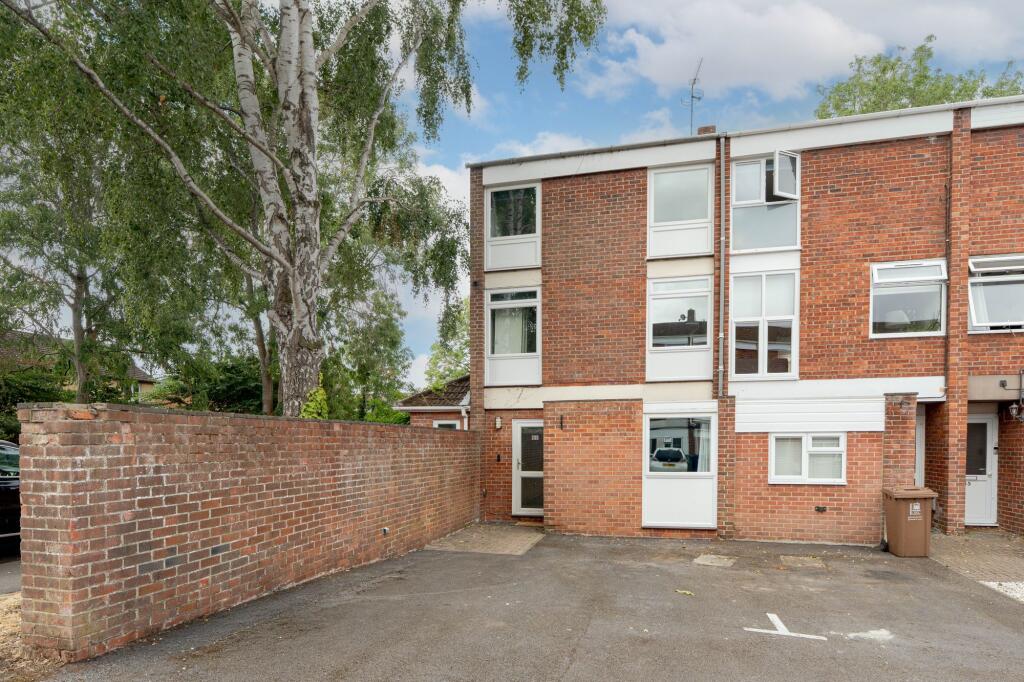 House in Oxford - View 2