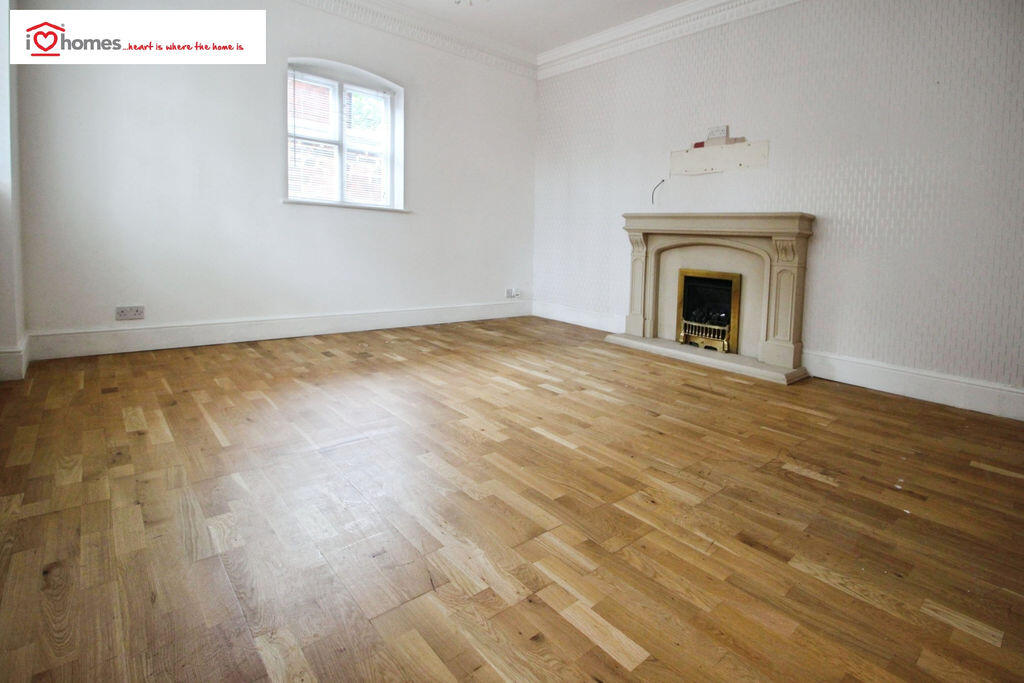 House in Walsall, West Midlands - View 4