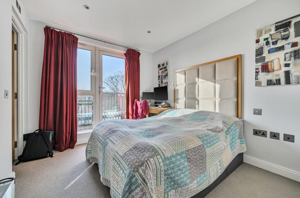 Apartment in London - View 5