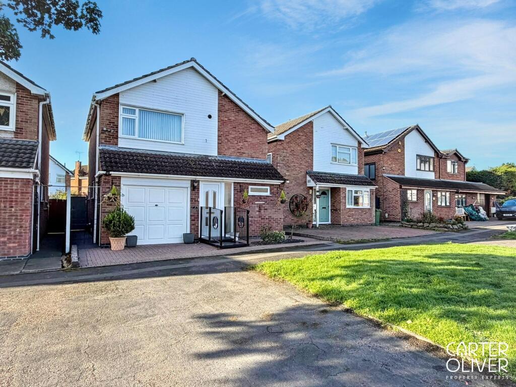 Main image of property: Oakfield Avenue, Lutterworth, LE17