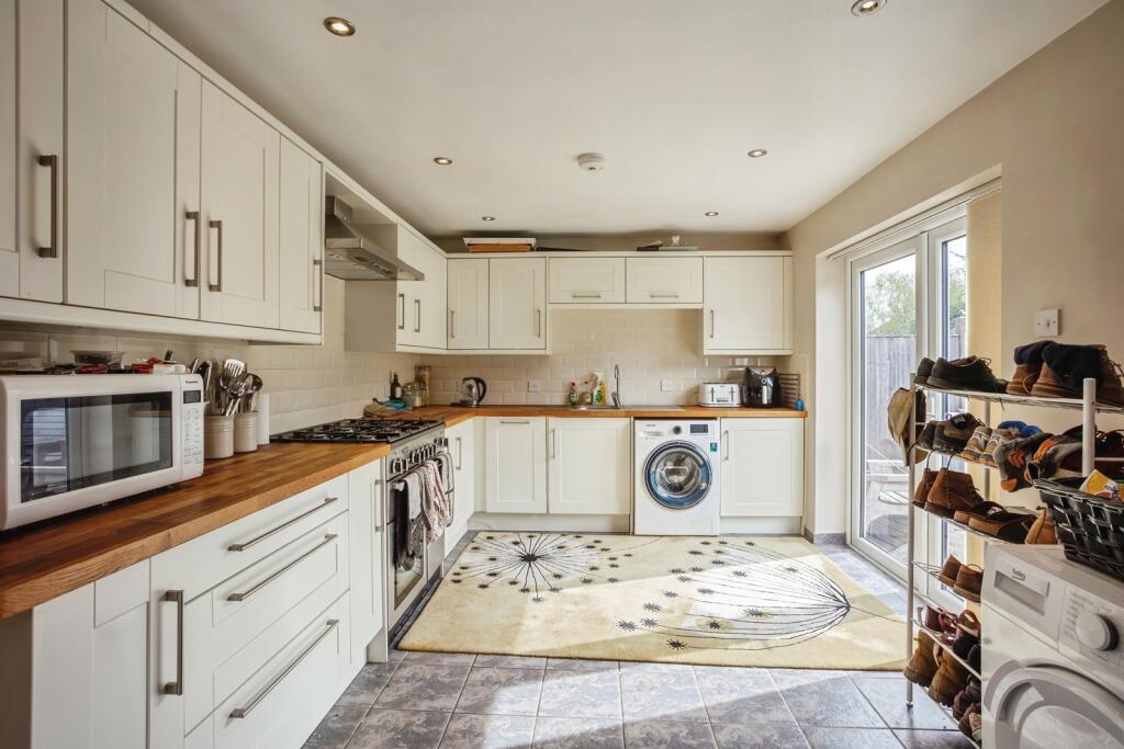 Springfield Close, Burton-on-the-Wolds, Loughborough, Leicestershire, LE12 - More