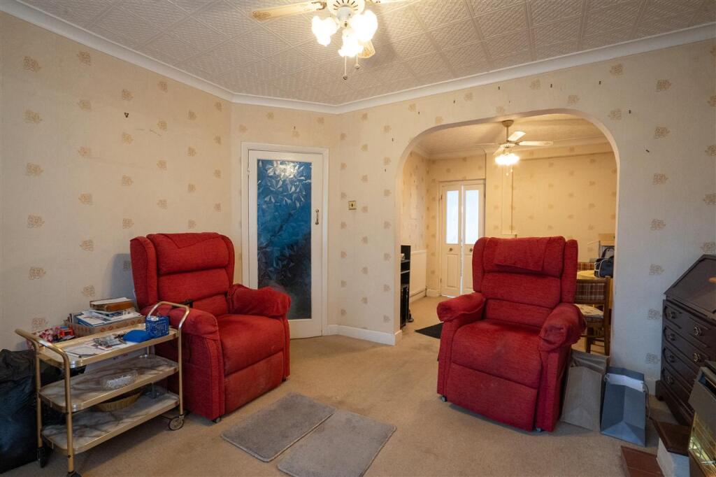 House in Birmingham, West Midlands - View 3