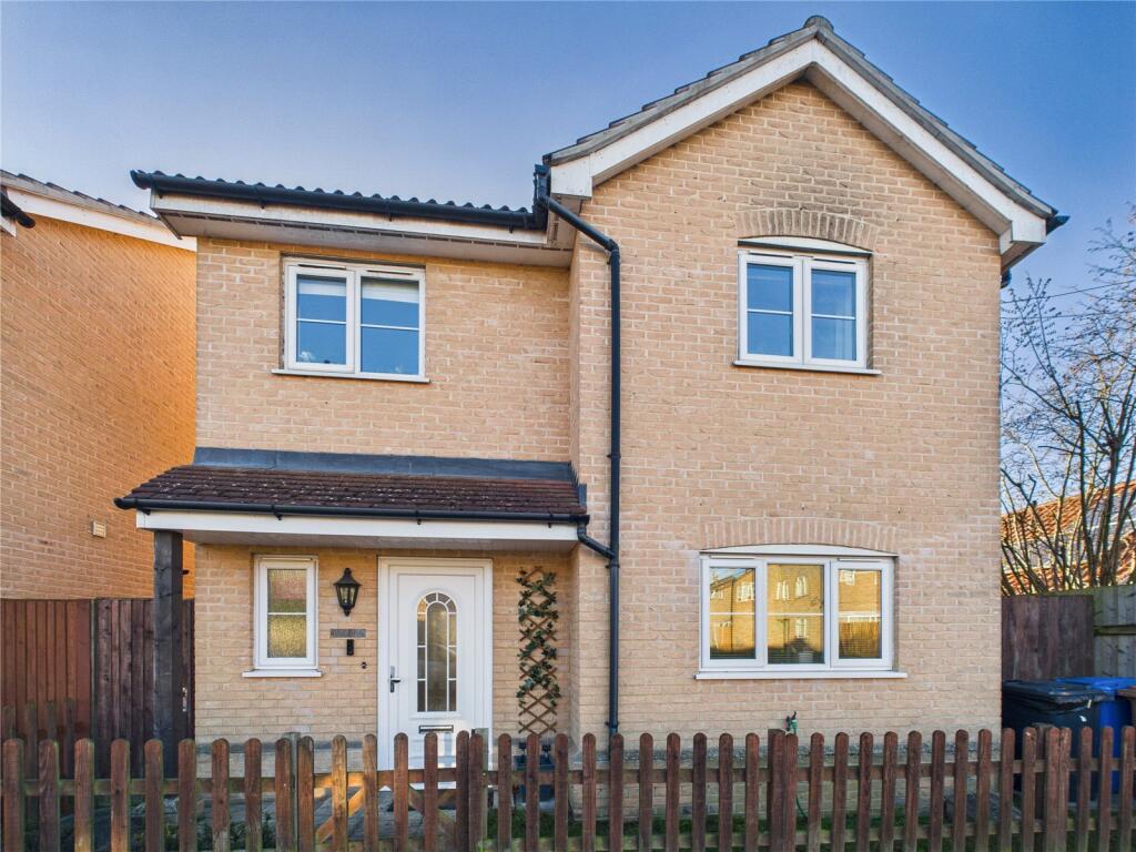 Main image of property: Poplar Road, Great Cornard, Sudbury, Suffolk, CO10