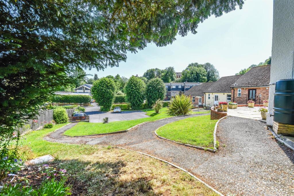 Flat 4 12, May Lane, Dursley - View 4