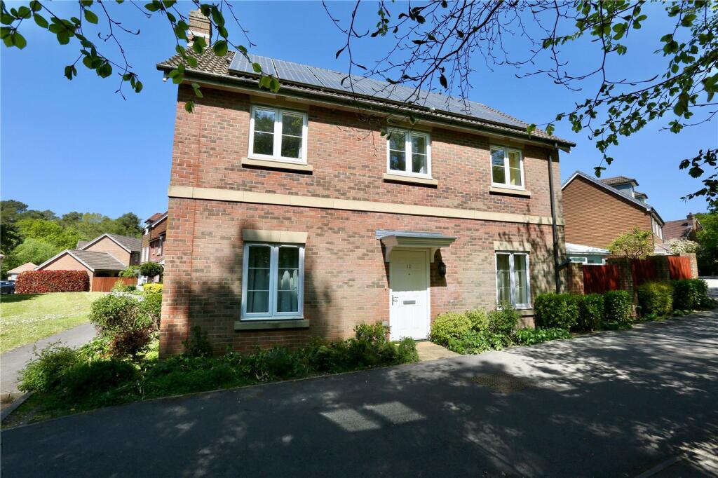 Main image of property: Mountbatten Drive, Sarisbury Green, Southampton, Hampshire, SO31