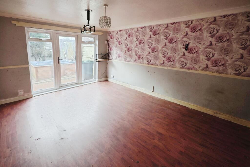 Arncliffe Place, Newton Aycliffe, Durham photo 3