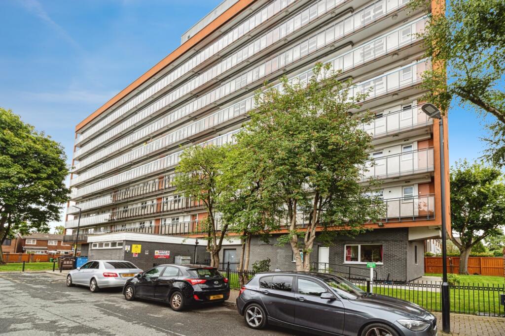 Main image of property: Silkin Close, Manchester, Greater Manchester, M13