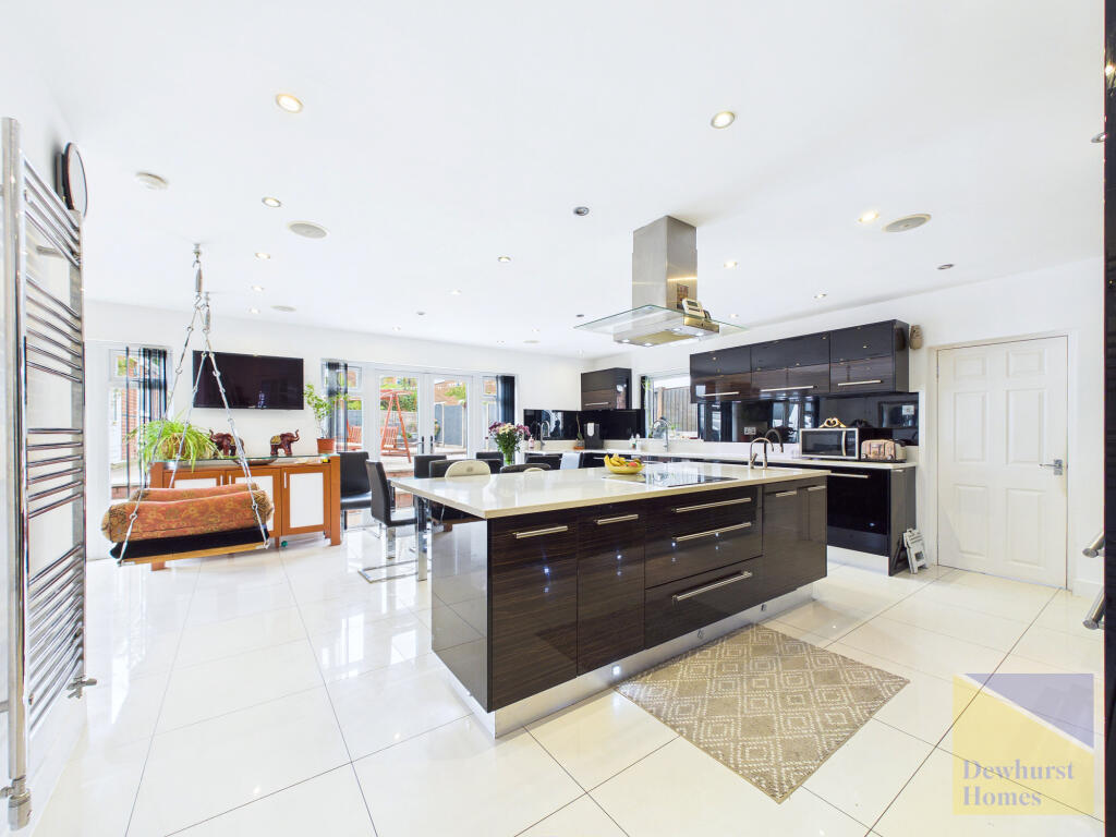 House in Preston - View 5