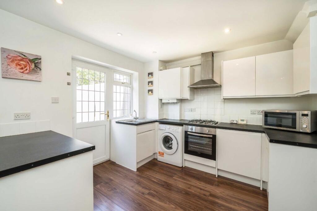 House in London - View 4
