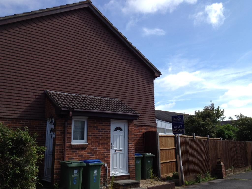 Main image of property: Stonecrop Close,Locks Heath,SO31