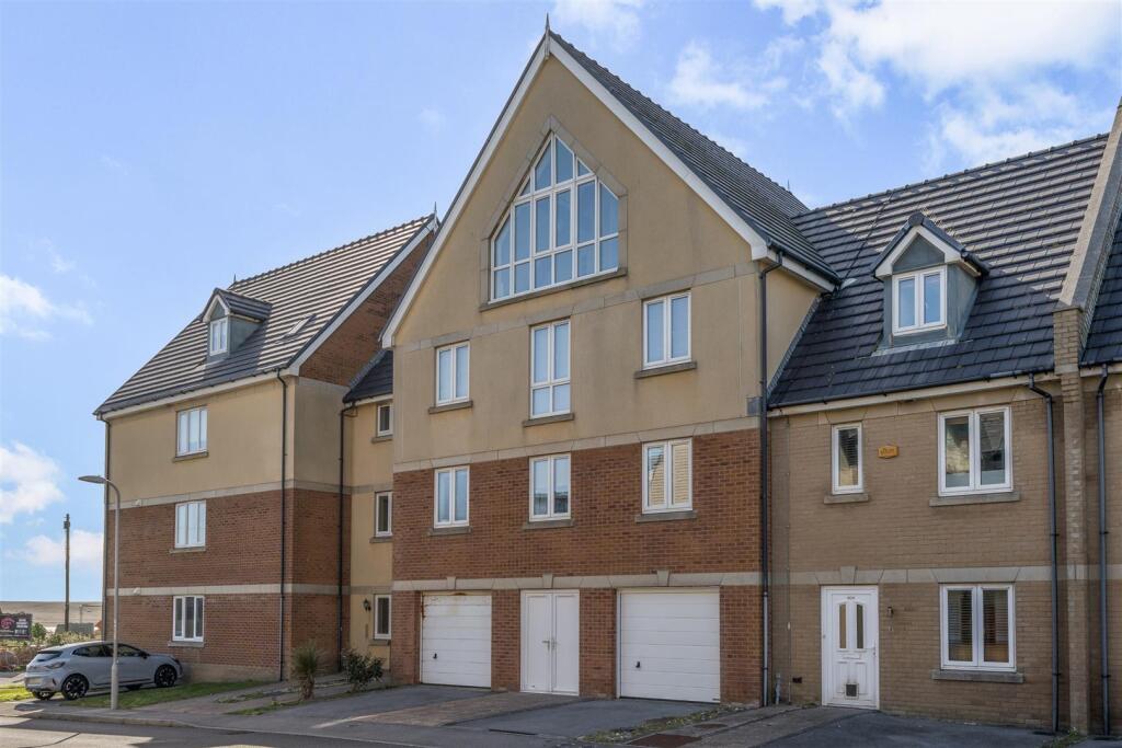 Main image of property: Passage Close, Weymouth