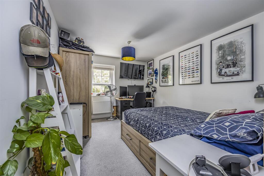 Apartment in Portsmouth - View 4