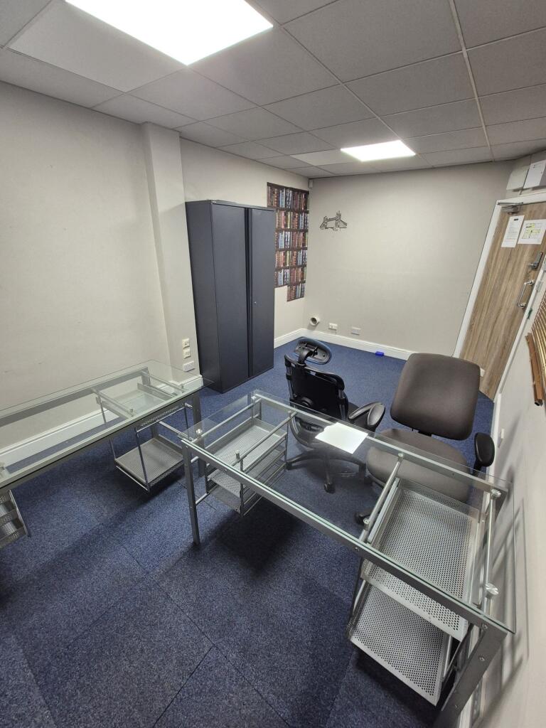 Main image of property: 47-Park Royal Road, Ealing, NW10