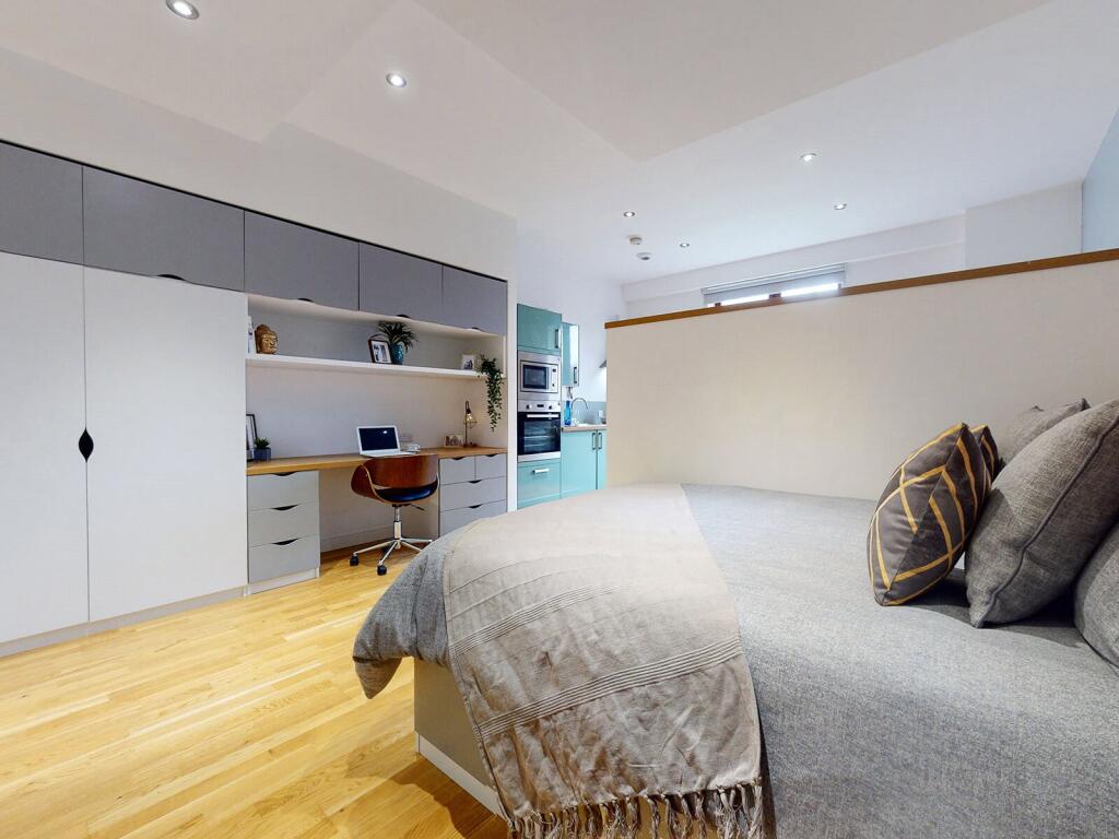 Main image of property: Apt 78, Q One Residence #845095