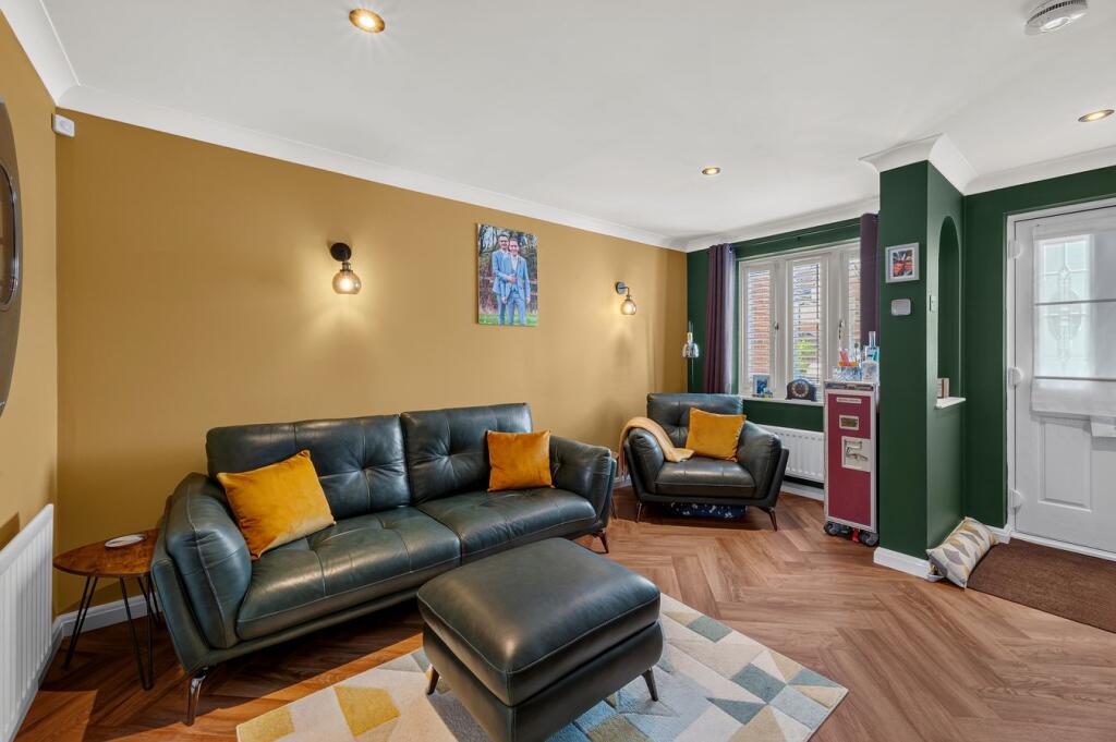 House in Kingston upon Thames - View 3
