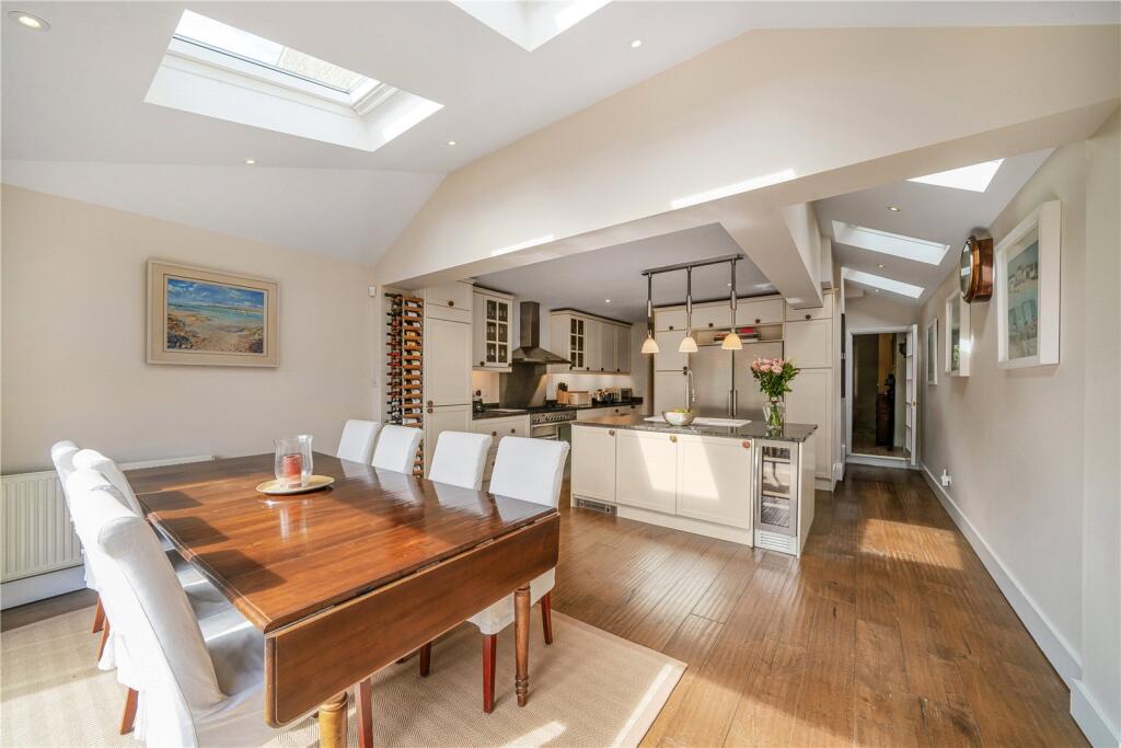 House in London - View 4