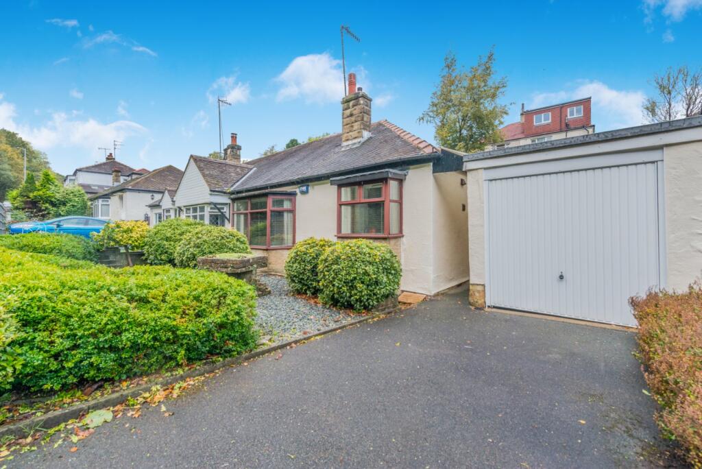 2-bed bungalow on Avondale Road, Shipley, West Yorkshire, BD18, £195,000