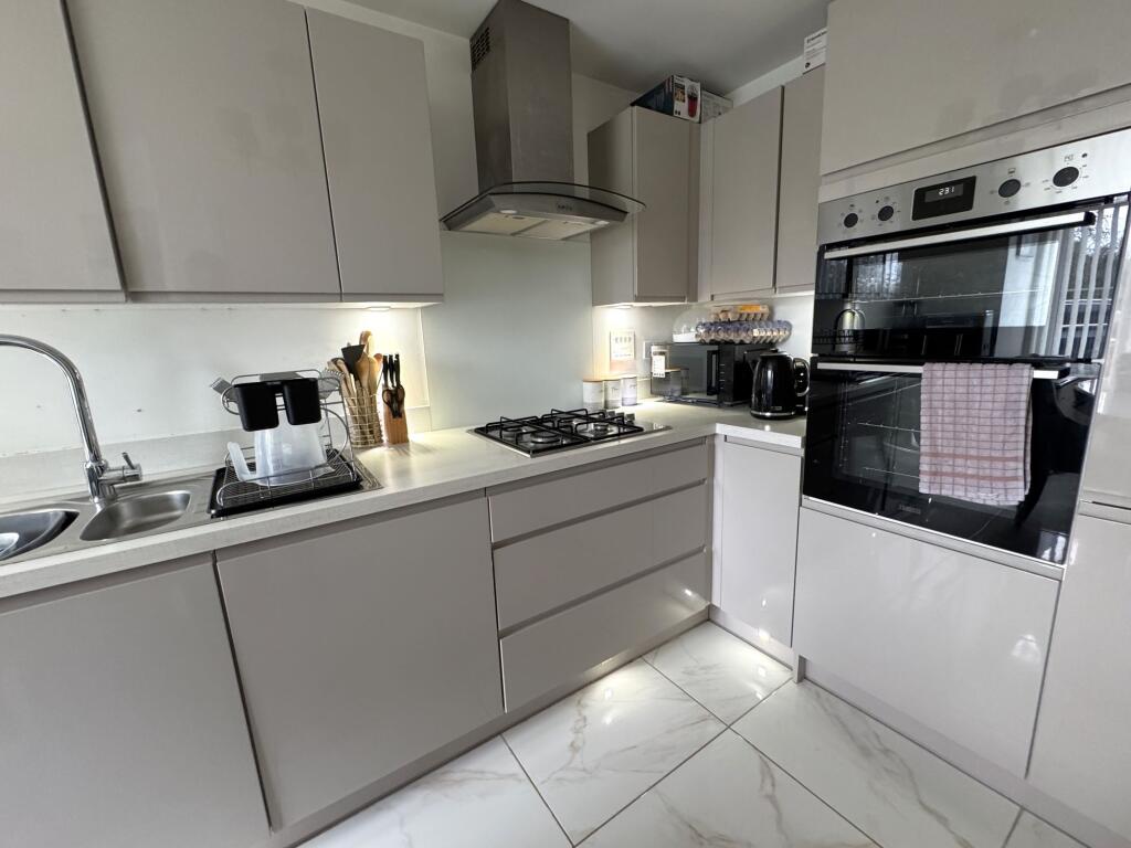 House in East Staffordshire, The Coopers, Branston - View 5