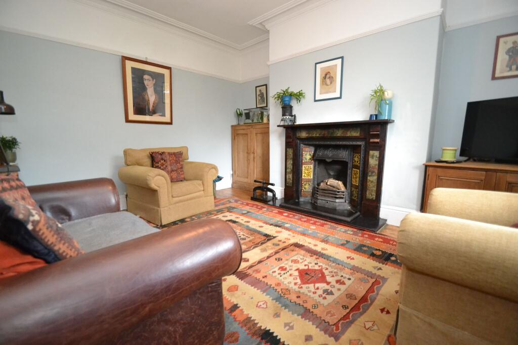 Croft Street, Idle, photo 3