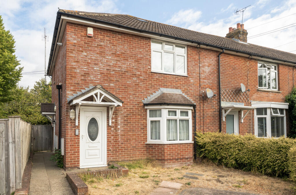 Mansel Road East, Millbrook, Southampton, Hampshire, SO16