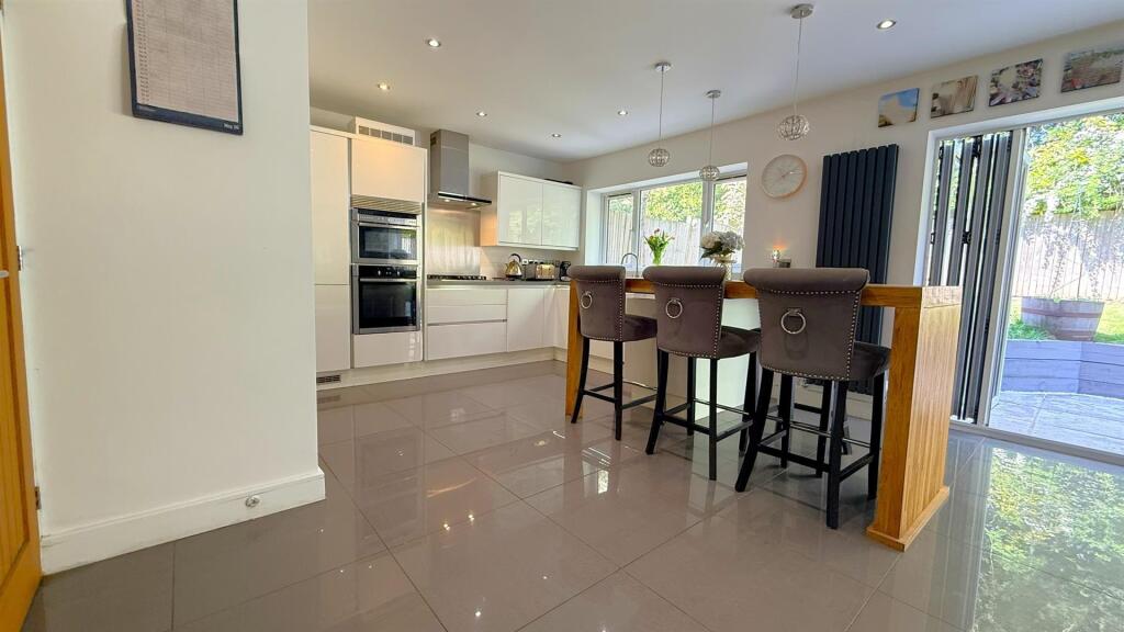 Redditch Road, Kings Norton photo 4