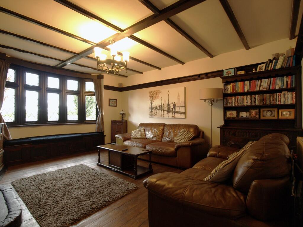 House in Rochester - View 5