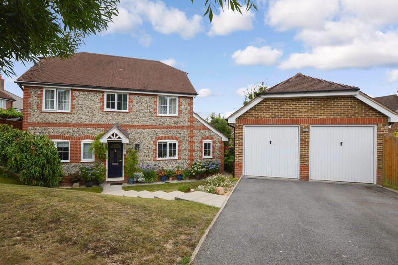 4-bed detached on Gibbs Close, Bishopdown Farm                         ***VIDEO TOUR***, £525,000