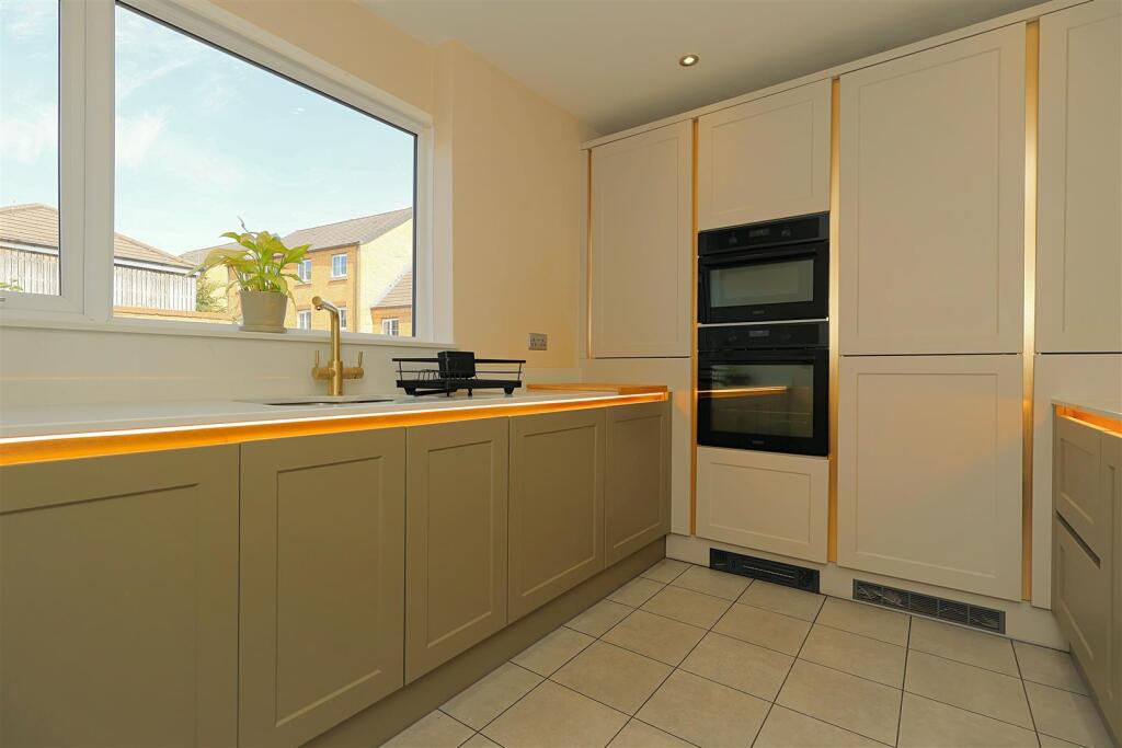 House in Leeds - View 3