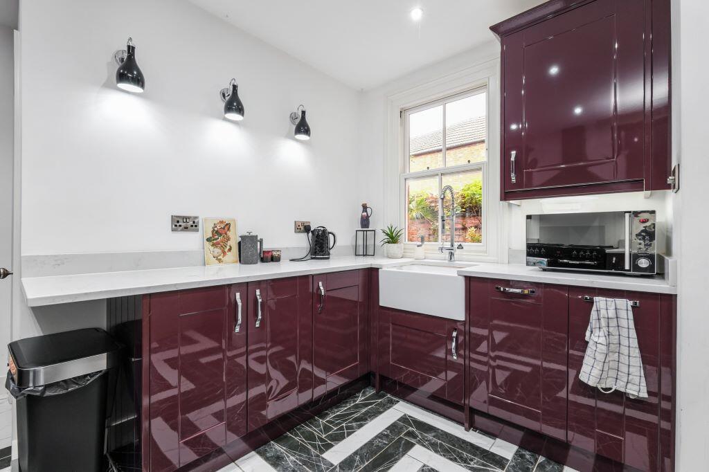 House in Newport Pagnell, City of Milton Keynes - View 2