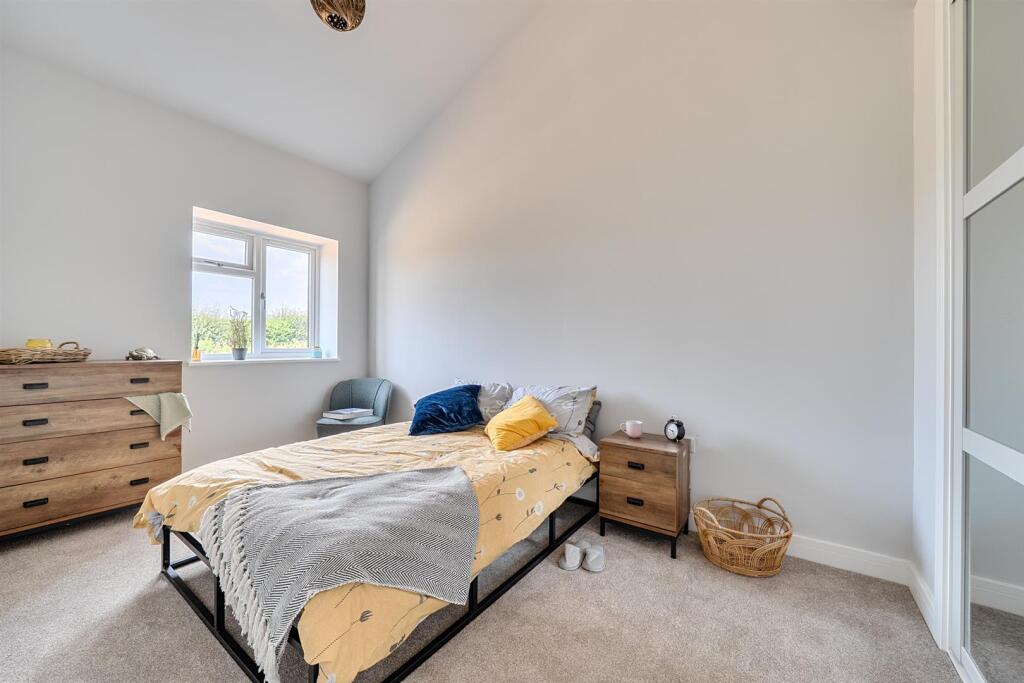 House in Bath - View 5