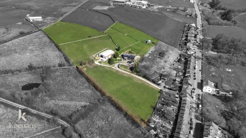 Main image of property: Todmorden Road, Bacup