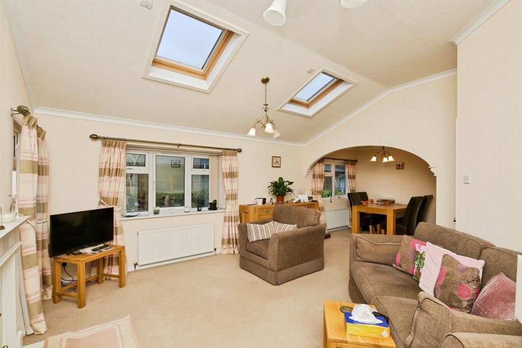 Lathkill Lane, Whatstandwell, Matlock photo 3