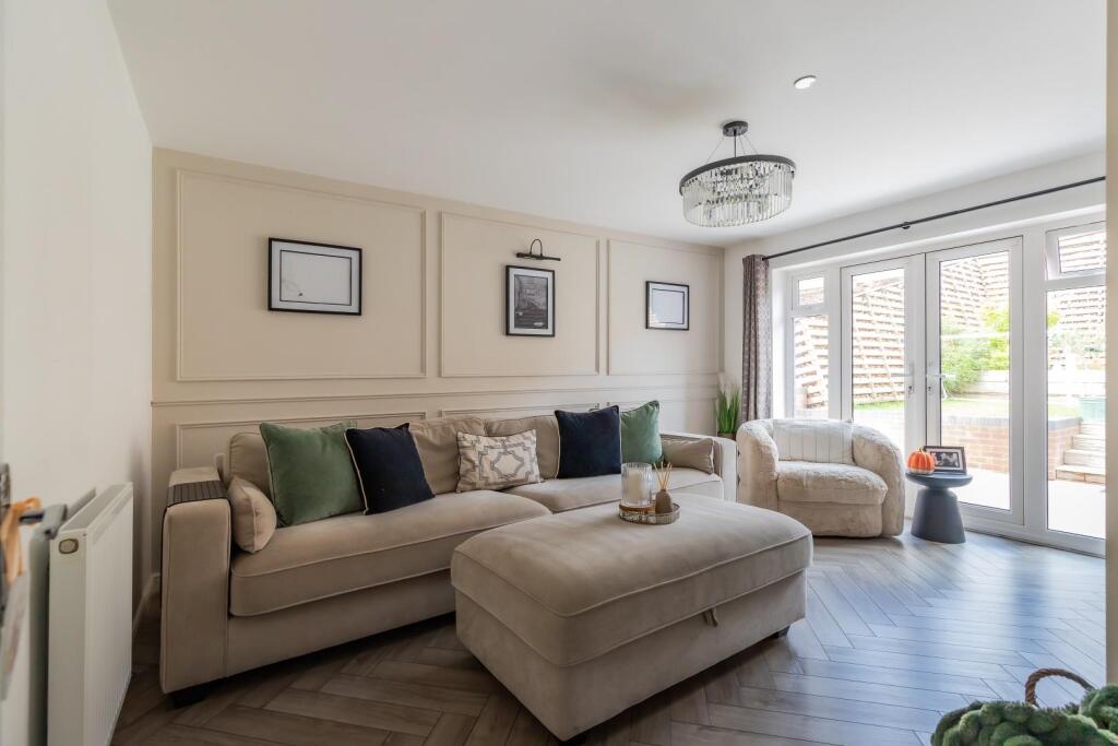 House in Bedwas, Bedwas, Trethomas and Machen - View 2