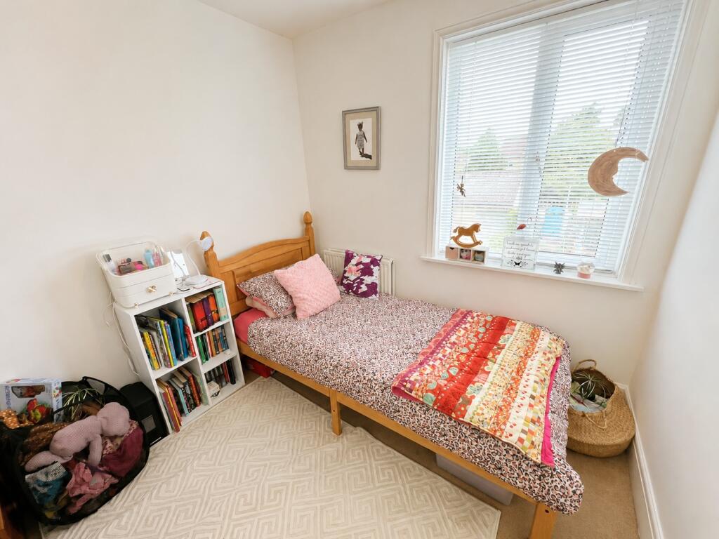 House in Gosport, Hampshire - View 5