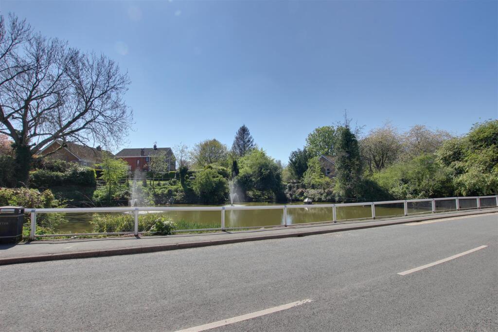 Main Street, Cherry Burton, Beverley photo 5