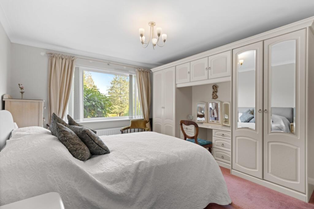 Apartment in Tonbridge - More