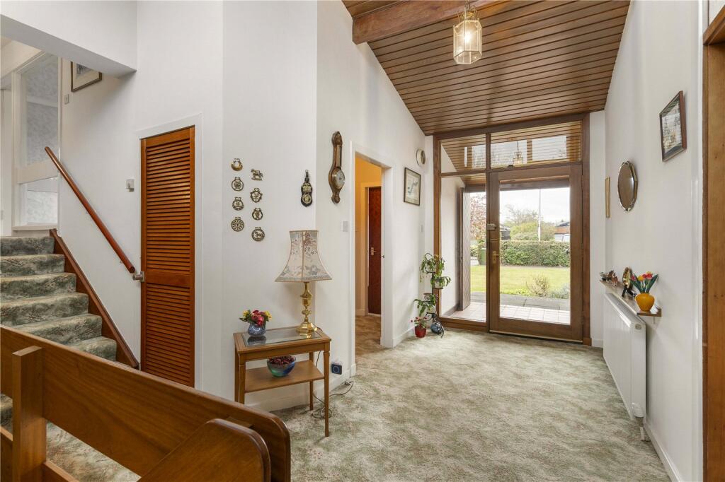 House in Edinburgh, East Craigs - View 3