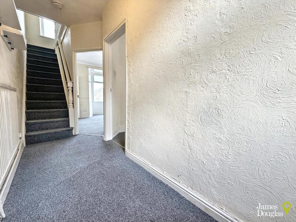 House in Pontypridd, Rhondda Cynon Taf - View 2