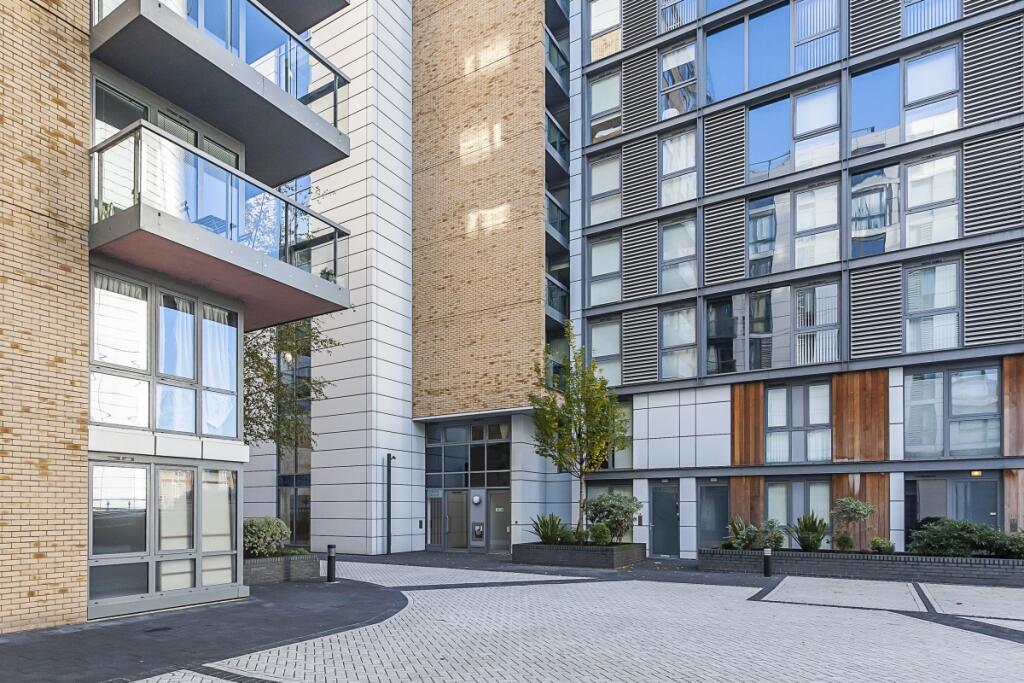 Main image of property: Empire Reach, Greenwich, SE10