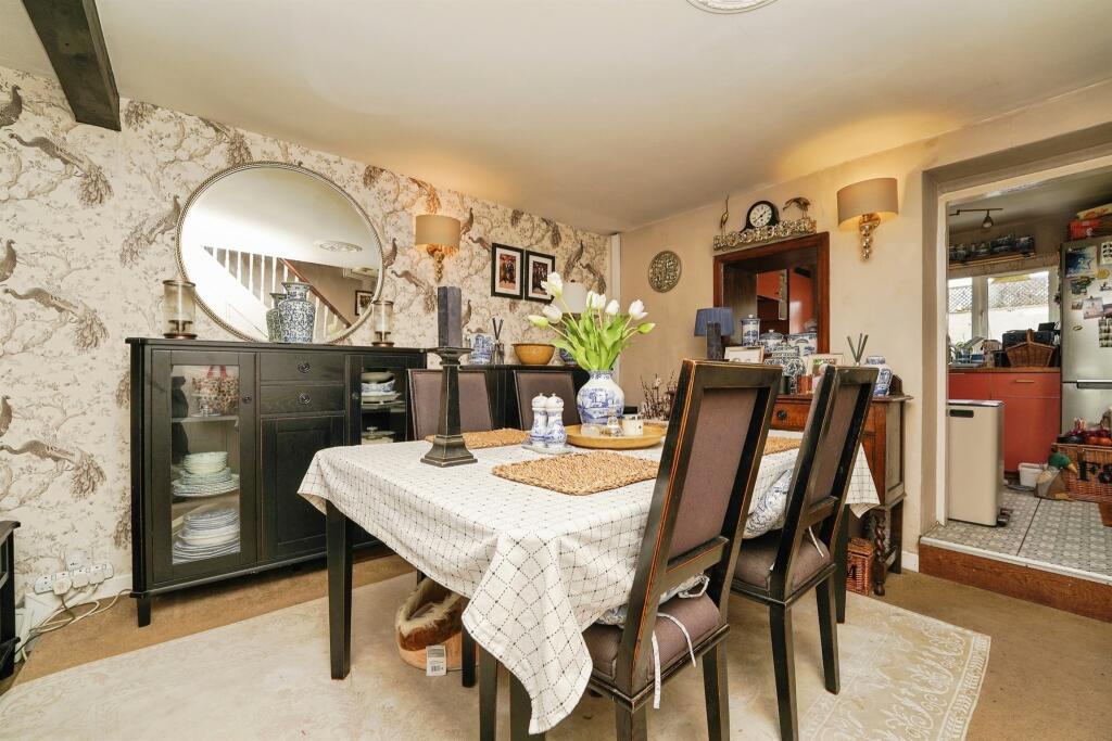 House in Swindon - View 5