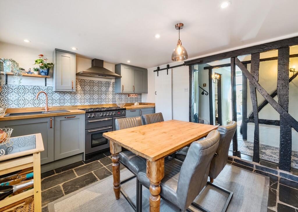 Main image of property: Buckingham Road, Gawcott, MK18